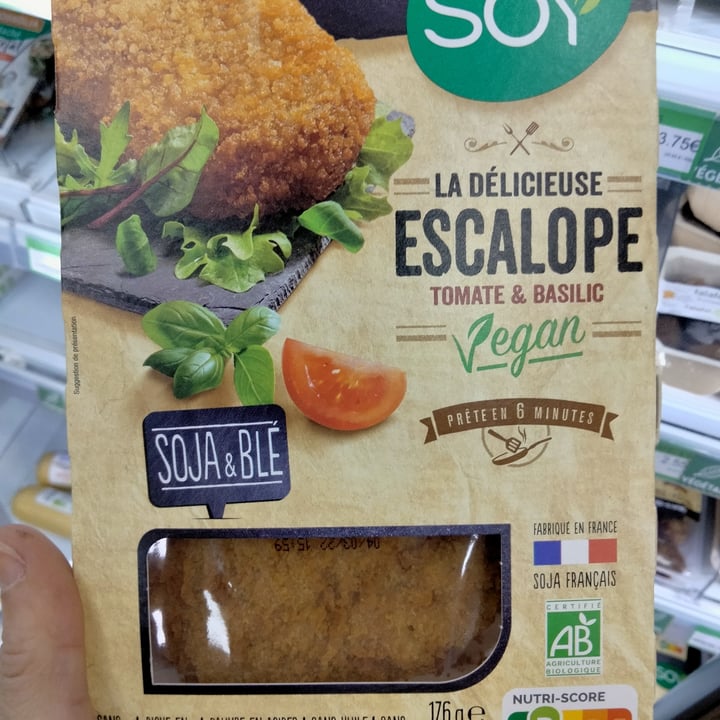 photo of Soy La Délicieuse Escalope tomate Basilic Vegan shared by @clairett on  12 Feb 2022 - review
