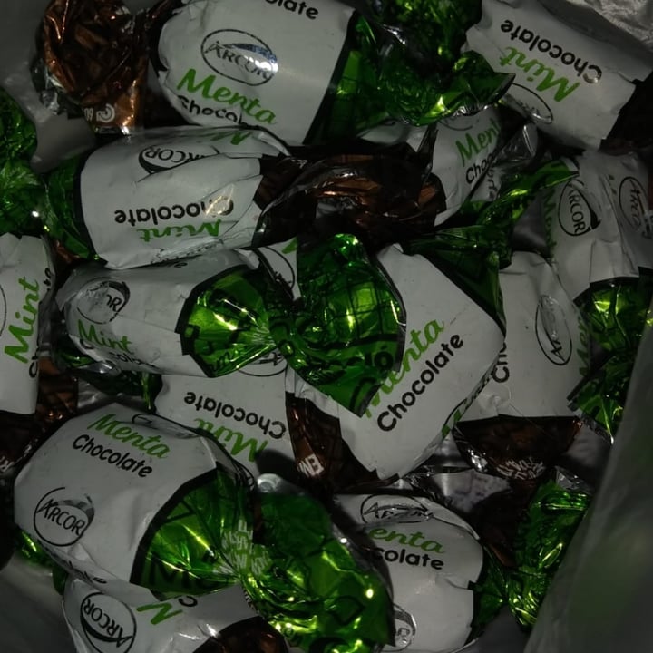 photo of Arcor Caramelo Menta Chocolate shared by @emilia13 on  09 Dec 2021 - review