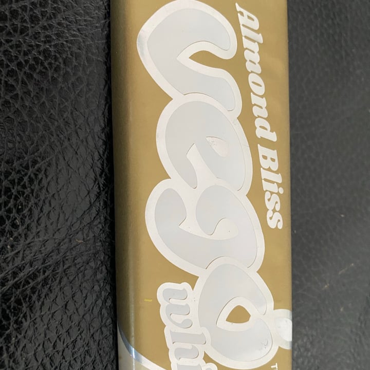 photo of Vego Almond Bliss Vego White shared by @gemstone on  28 Apr 2021 - review