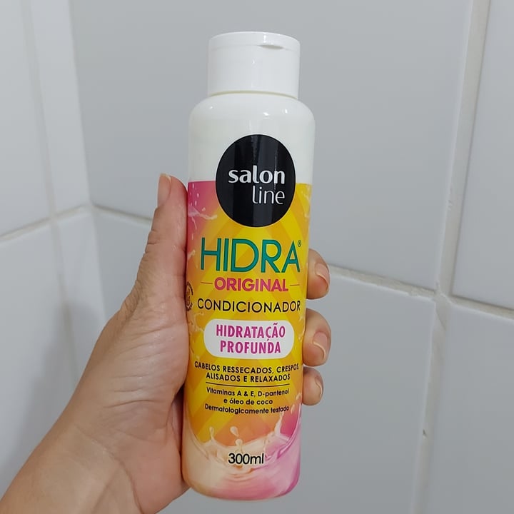photo of Salon line Condicionador Hidra shared by @janainasimone on  29 May 2022 - review