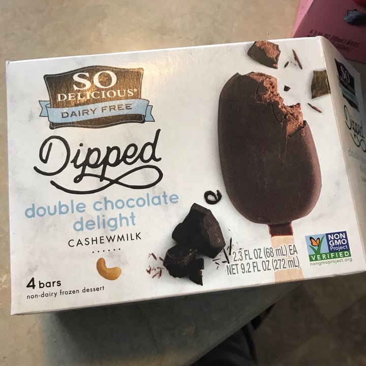 photo of So Delicious Dairy Free Dipped Double Chocolate Delight Cashewmilk Ice Cream Bar shared by @catsgoodnight on  14 Aug 2021 - review