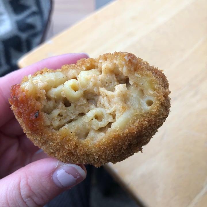 review photo of V-Grits Fried Mac and Cheese Bites shared by @hadley on 27 Jan 2021 - review