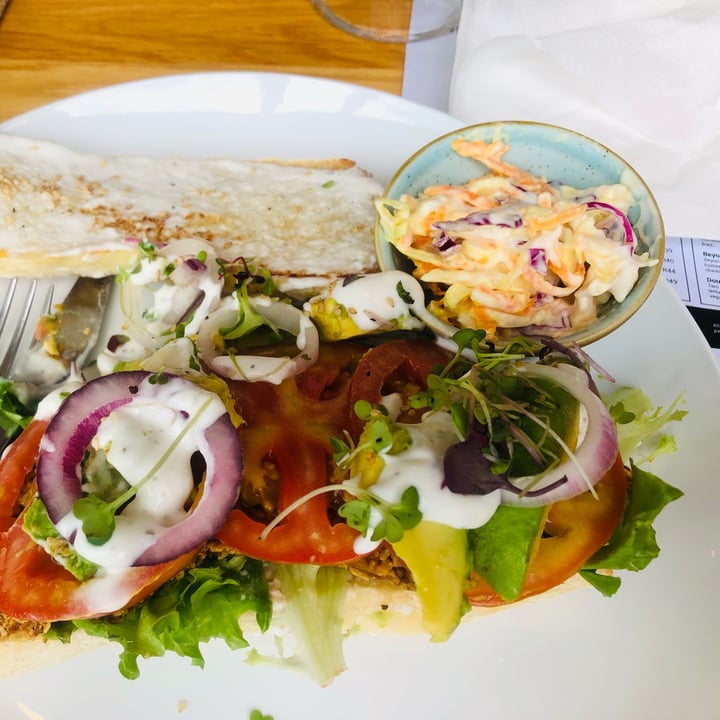 photo of Kaylee's Eatery Avo schnitzel sandwich shared by @reshmikhan on  17 Jan 2022 - review