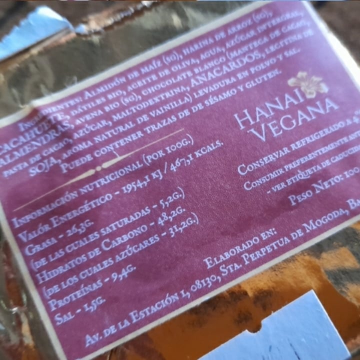 photo of Hanai Vegana Alfajor de chocolate con leche (vegana) y cacahuetes shared by @dexter on  13 Jan 2021 - review