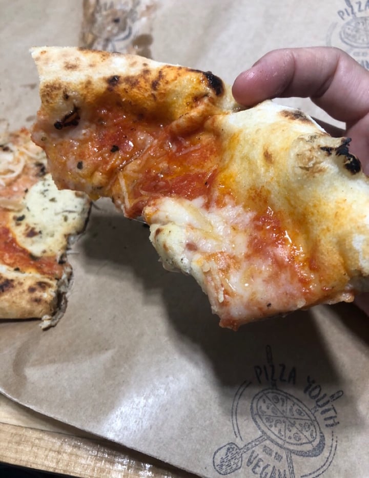 photo of Urbã Cozinha Vegana 3 Cheese pizza shared by @titaalmeida on  12 May 2019 - review
