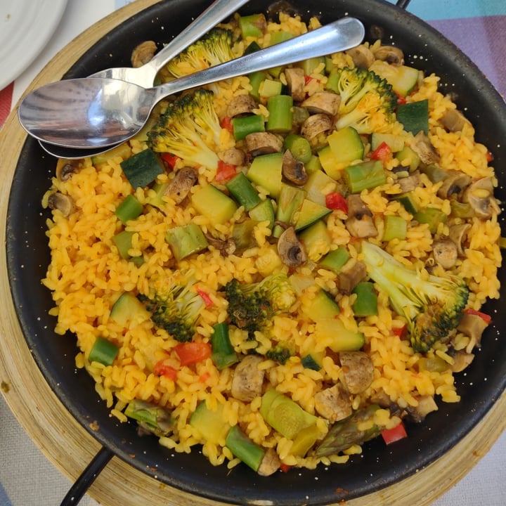 photo of Meson de San Miguel vegetables paella shared by @annanever on  29 May 2022 - review
