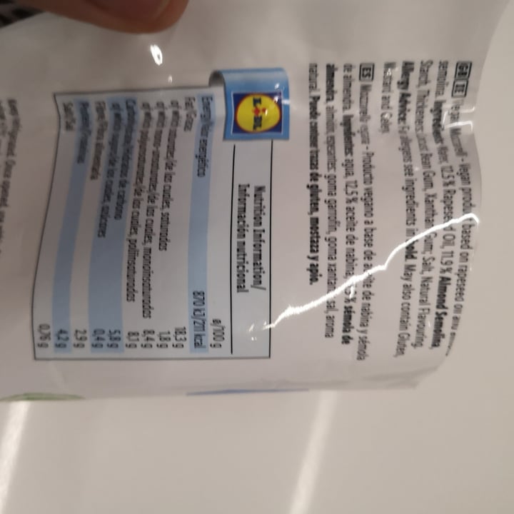 review photo of Vemondo Vegan Mozarelli shared by @mrselktra on 31 Jan 2022 - review