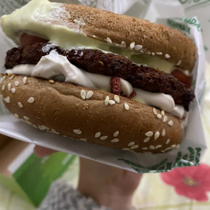 review photo of Seo Brócolis Hambúrguer De Quinoa shared by @amandabthill on 17 Apr 2022 - review