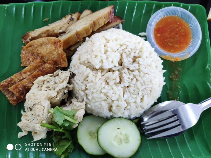 photo of Blue Boy Vegetarian Food Centre Chinese Vegetarian Chicken Rice shared by @nandidevi on  22 Jun 2019 - review