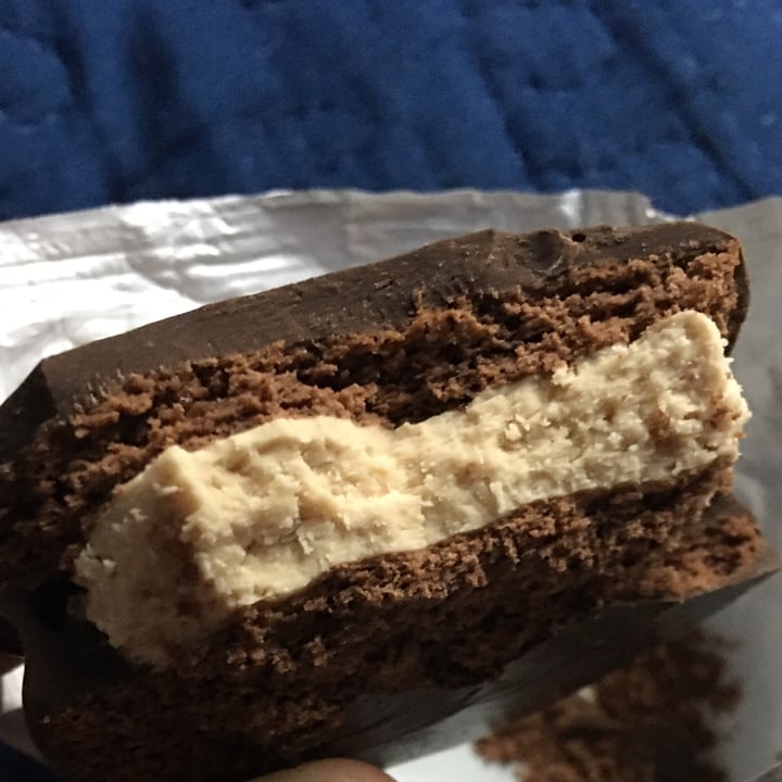 review photo of Felices Las Vacas Alfajor Con Pasta De Maní shared by @palitovegano on 10 Aug 2021 - review
