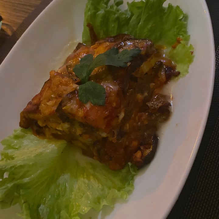 review photo of Veganda Parmigiana di melanzane shared by @cateplantbased on 04 Jan 2023 - review