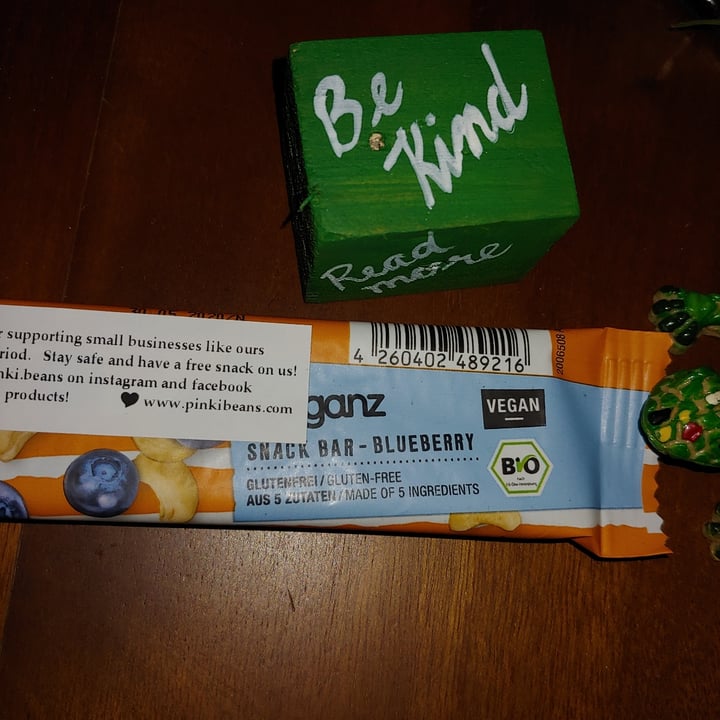 photo of Veganz Blueberry Snack Bar shared by @vegananu on  25 May 2020 - review