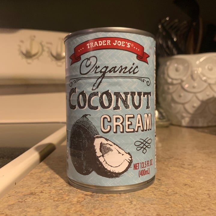 photo of Trader Joe's Organic Coconut Cream shared by @daniellebruesch on  05 Jan 2021 - review