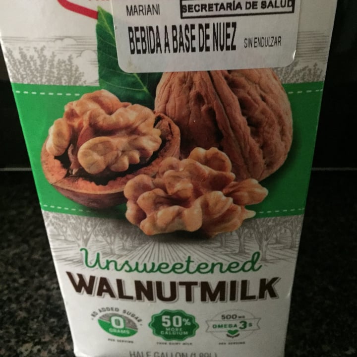review photo of Mariani Family Orchards Unsweetened Walnut Milk shared by @dannikt on 25 Jan 2021 - review