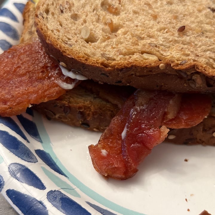 photo of Ozo Plant Based Bacon Applewood Smoke shared by @lovinflorida on  04 Sep 2022 - review