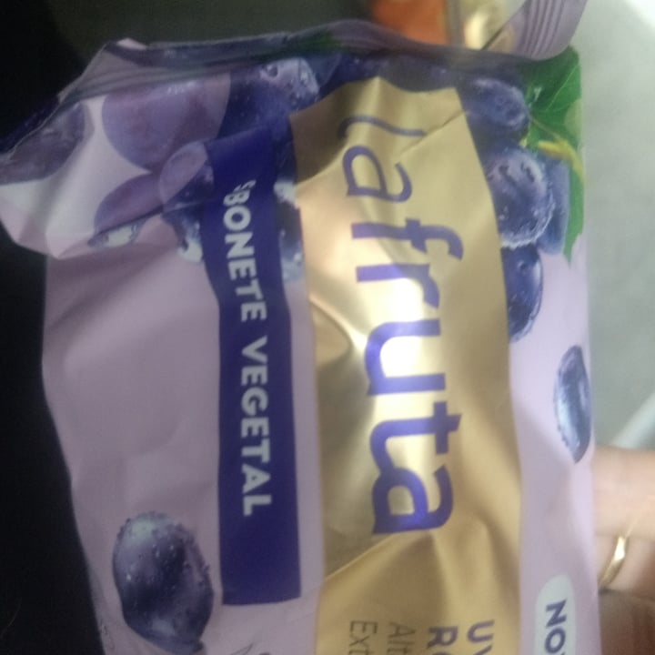 review photo of La flore Sabonete Uva Roxa shared by @ayurvedana on 04 May 2022 - review