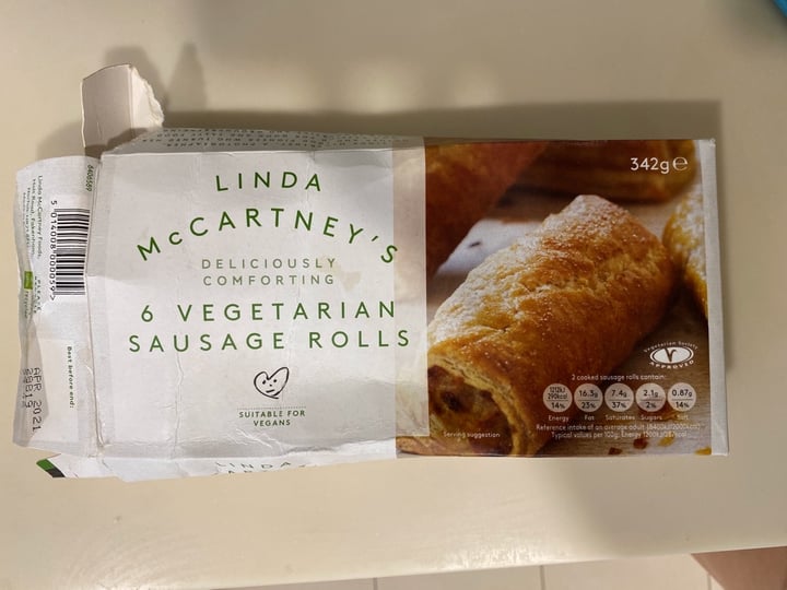 review photo of Linda McCartney's Vegetarian Sausage Rolls shared by @gardengoddess on 16 Apr 2020 - review