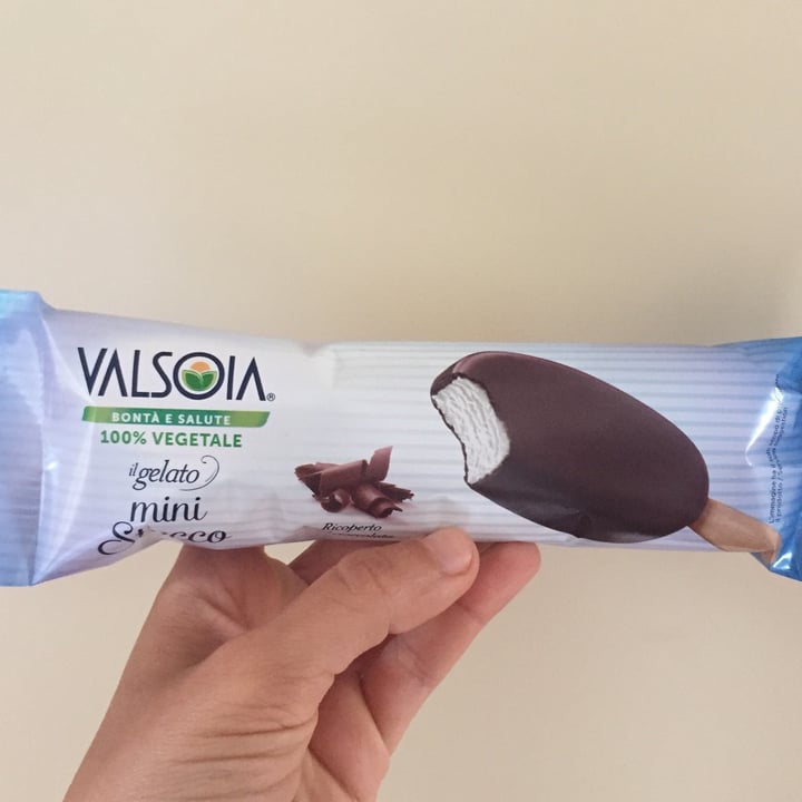 photo of Valsoia Mini Stecchi cocco cioccolato shared by @celemarte on  11 Jun 2021 - review