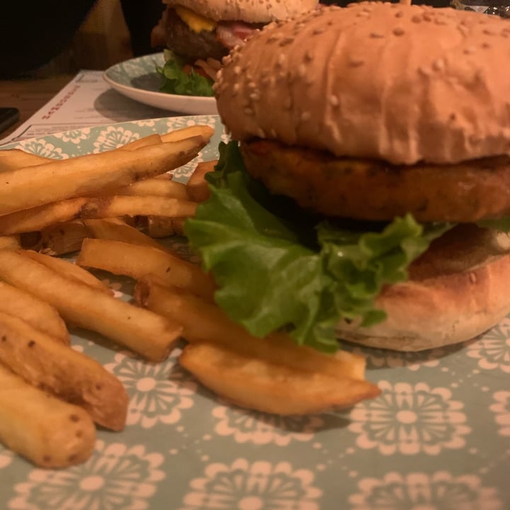 review photo of Bena's - Bar & Mercato locale Panino Vegano shared by @silviacomensoli on 15 Oct 2022 - review