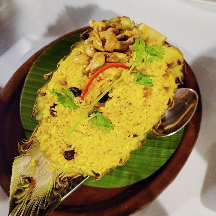 photo of Jim Thompson Pineapple Fried Rice shared by @byobottlesg on  05 May 2021 - review