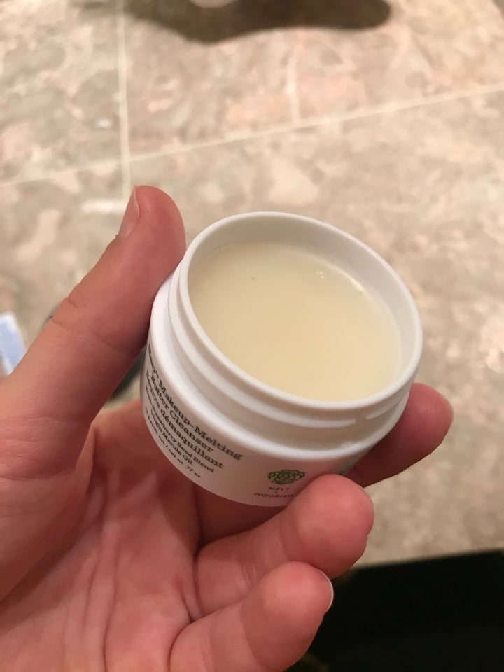 photo of Drunk Elephant Slaai Makeup-Melting Butter Cleanser shared by @curvycarbivore on  06 Feb 2020 - review