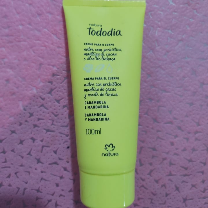 review photo of Natura body cream shared by @jenifercunha on 18 Apr 2022 - review