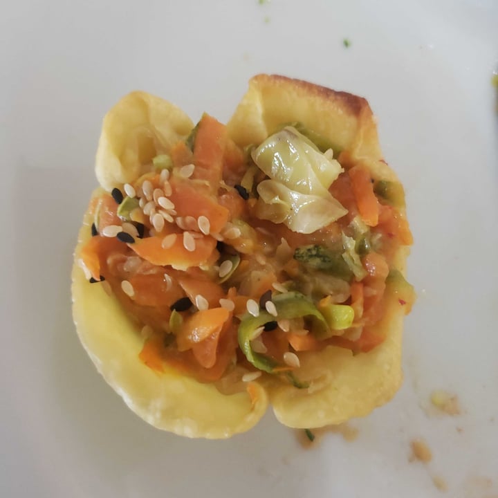review photo of Restaurante Gafanhoto's teouxinha vegana de alho poro e cenoura shared by @chandra66 on 24 Sep 2022 - review