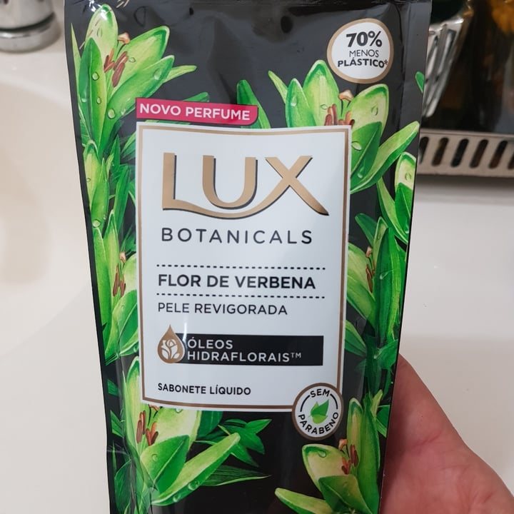 review photo of Sabonete Líquido Lux Sabonete Liquido Lux Botanicals shared by @marciaestorino on 05 May 2022 - review