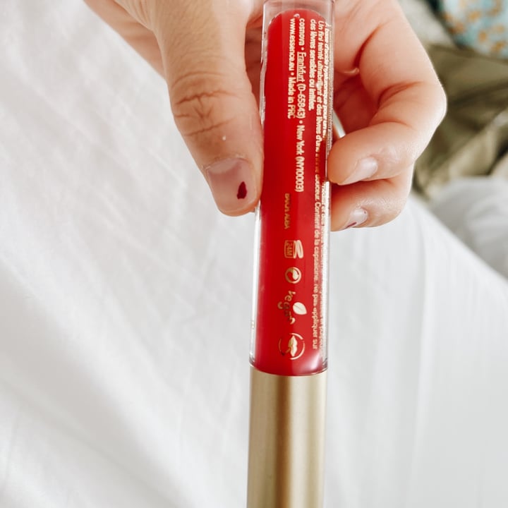 photo of Essence Cosmetics Plumpig lip filler shared by @nicolemdlp on  28 Feb 2022 - review