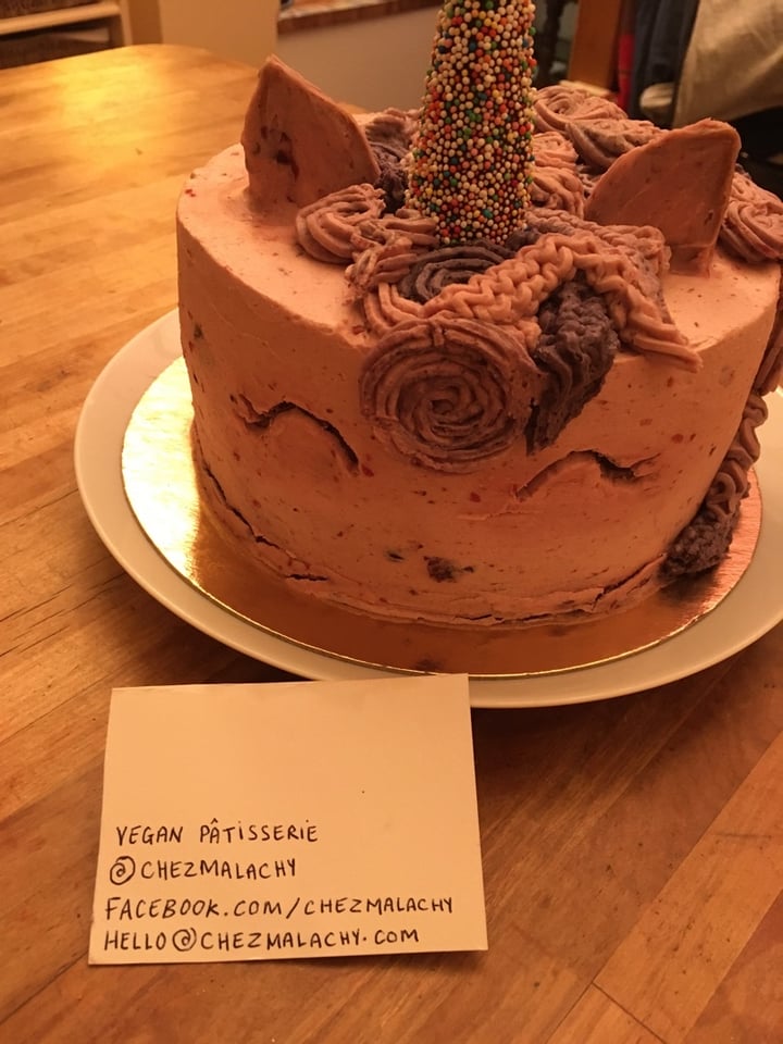 photo of Chez Malachy Belgium Unicorn Birthday Cake shared by @plantbasedhippie on  26 Feb 2020 - review