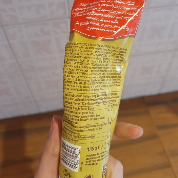 photo of Mutti Triplo Concentrato Di Pomodoro shared by @elisasav on  27 Mar 2022 - review