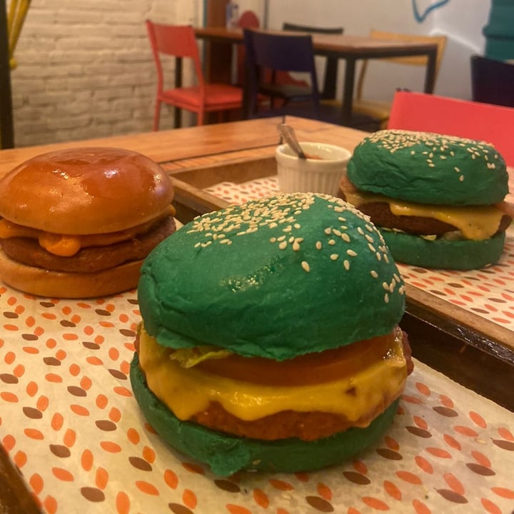 photo of Peace Burger hambúrguer shared by @dorothee on  03 Sep 2022 - review