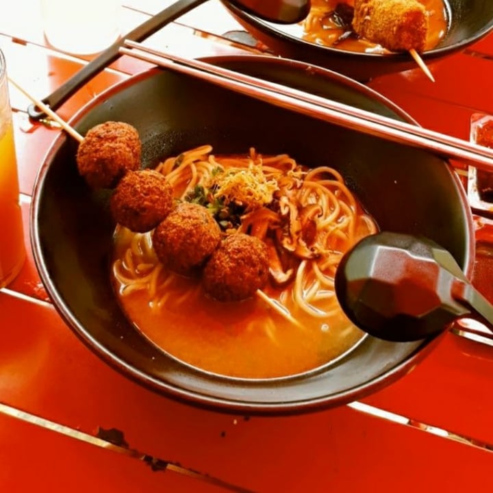 review photo of KOI Beer & Dumplings - Lavalleja Ramen shoyu ajo shared by @agusdelga on 21 Mar 2021 - review