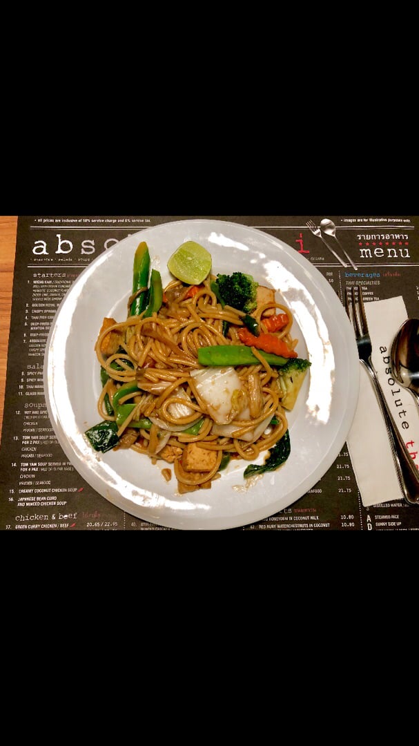 review photo of Absolute Thai @ Sunway Putra Vegetarian spaghetti with hot basil leaves shared by @winnies97 on 16 Jul 2019 - review