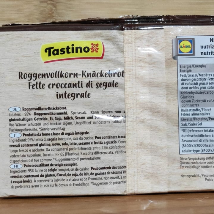 photo of Tastino Fette croccanti di segale integrale shared by @lunapiena on  20 Mar 2022 - review