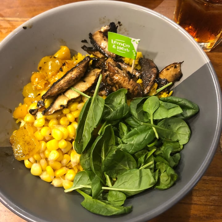 photo of Nando's @ Sunway Pyramid Veggie bowl( Lemon and herb) shared by @snowman on  25 Jun 2022 - review