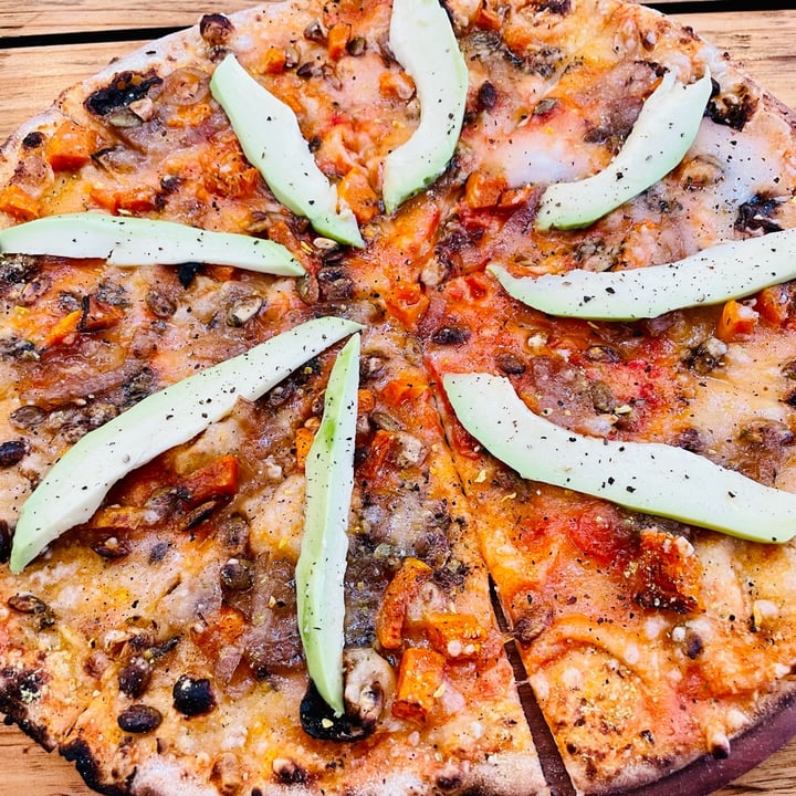 review photo of Pizzasaurus Spineosaurus shared by @rozanne on 24 Jun 2022 - review