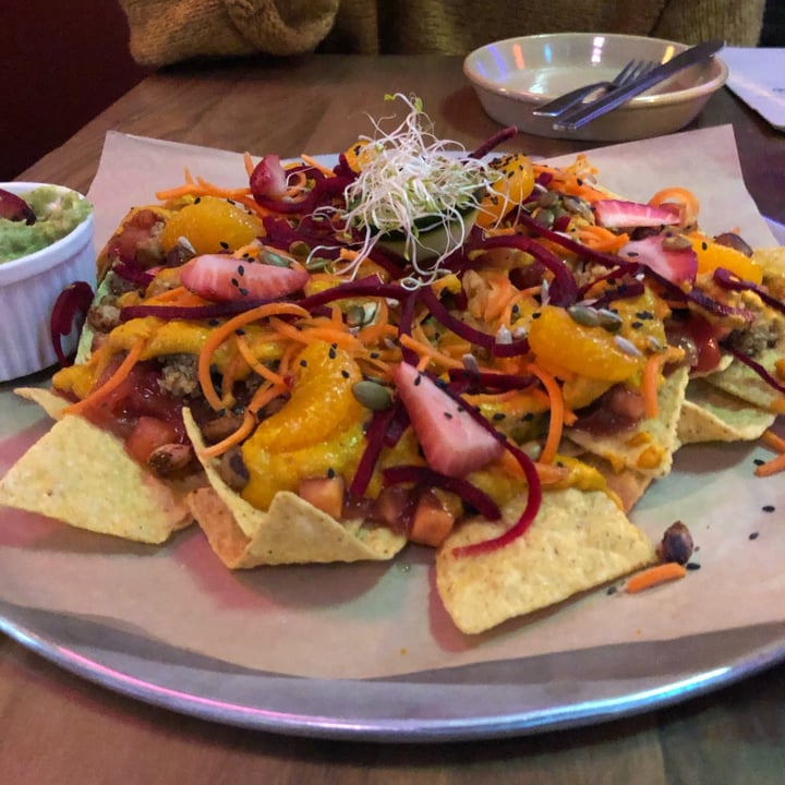 photo of Nourish Bistro Banff Loaded nachos shared by @andrewshave11 on  18 Mar 2022 - review
