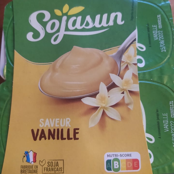 photo of Sojasun Dessert Végétal Vanille Bourbon shared by @pollyb on  22 Jul 2022 - review