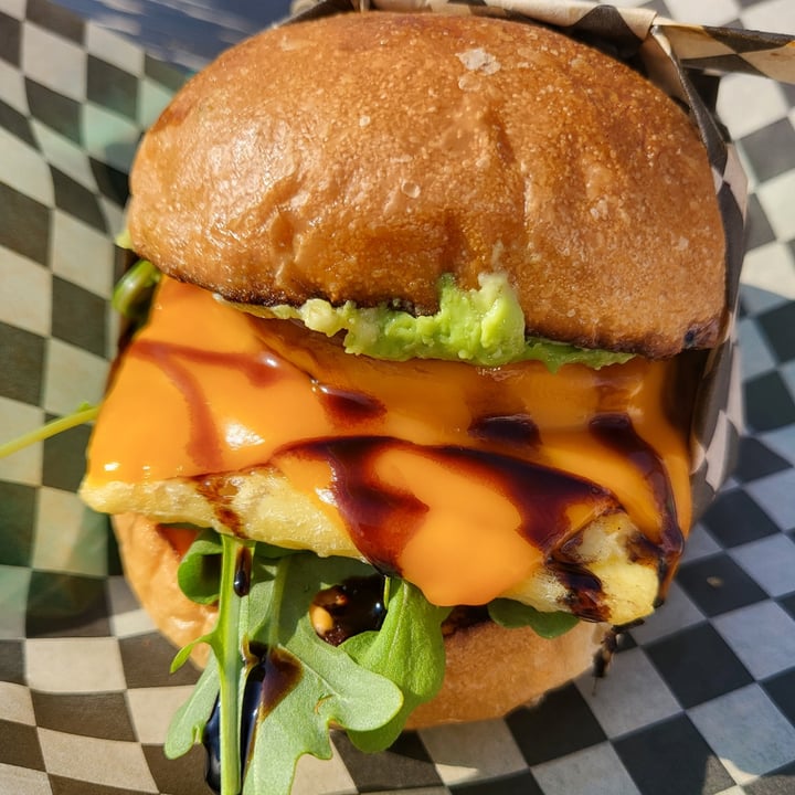 photo of Ditto The Early Burger shared by @izzyiris on  09 Mar 2022 - review