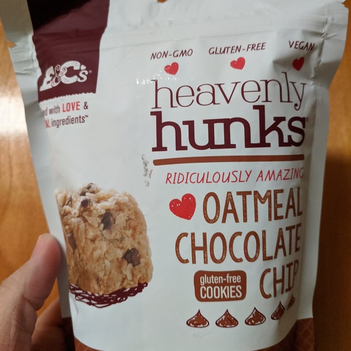 photo of E&C's Heavenly Hunks Organic Oatmeal Chocolate Chip shared by @thevalleyvegan on  24 Oct 2020 - review
