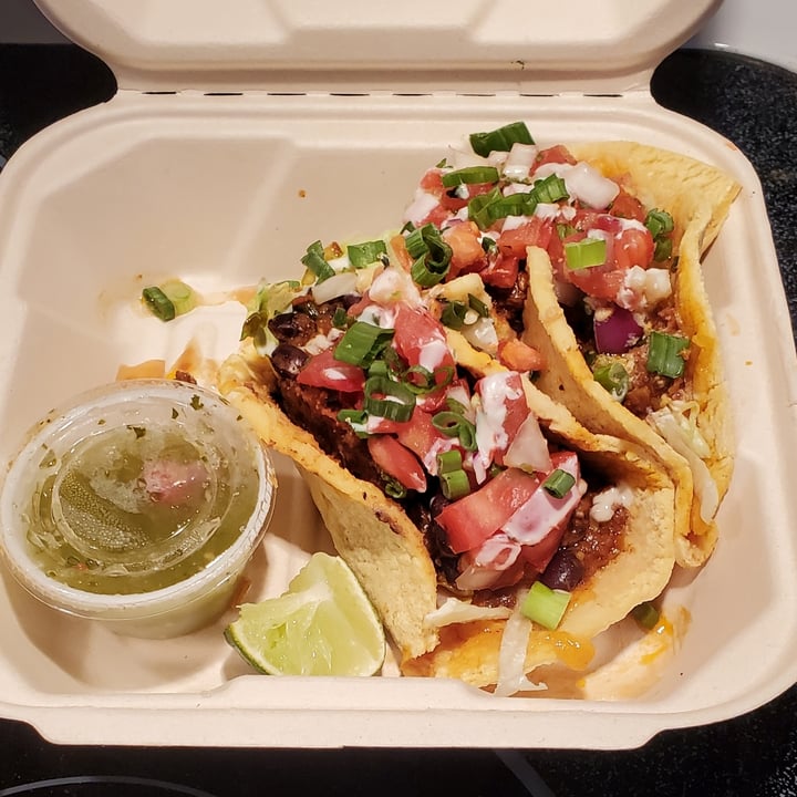 photo of Tucos Taco Lounge Texan Chili Taco shared by @grandmaveg on  30 Apr 2021 - review