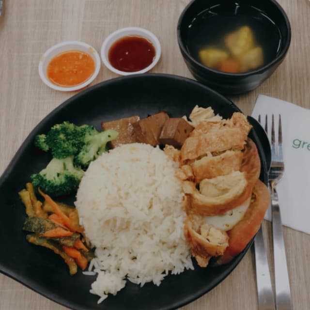 Photo of the dish “Crispy Beancurd Skin w Sesame Rice Set”