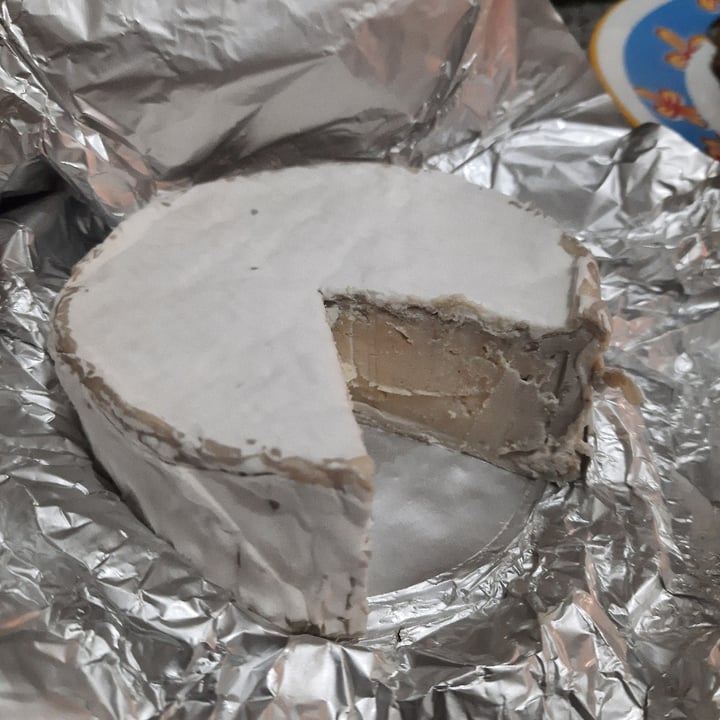 review photo of Augusta Camembert shared by @vegaly on 25 Aug 2021 - review