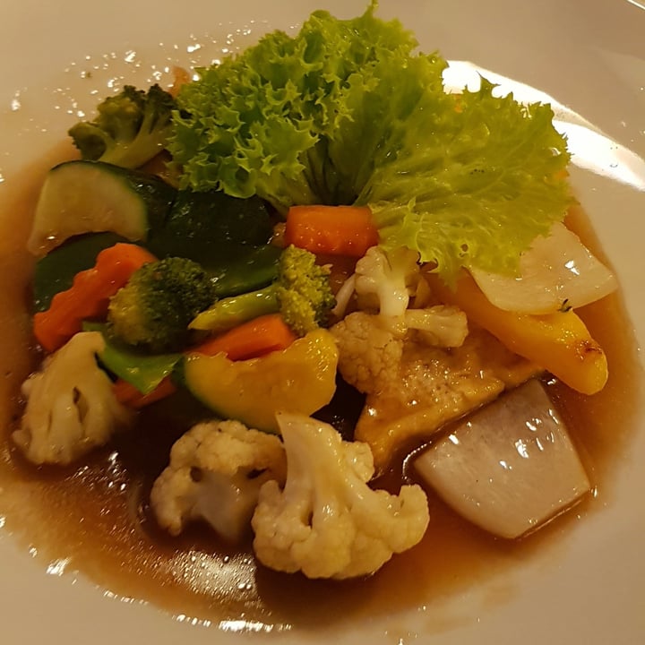 photo of Restaurant China Grill Phad Pak Ruam shared by @vanpanda on  15 Sep 2020 - review