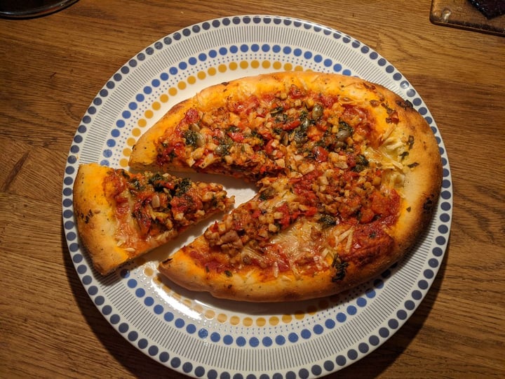 review photo of Wicked Spicy Mushroom And Vegetable Pizza shared by @papalovesvegan on 10 Jan 2020 - review