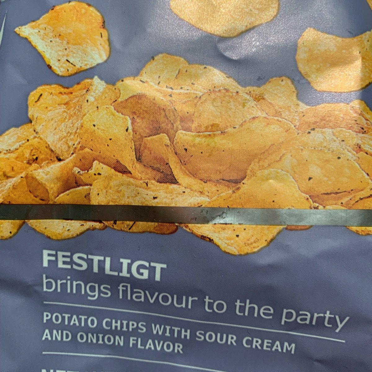 Ikea Festlight Potato Chips w/ Sour Cream & Onion Flavor Reviews | abillion