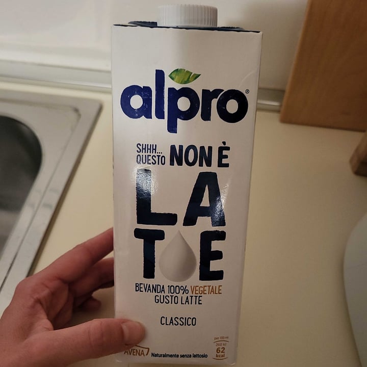 photo of Alpro This is Not Milk Classic Questo Non è Late Classico shared by @veroma88 on  04 May 2022 - review