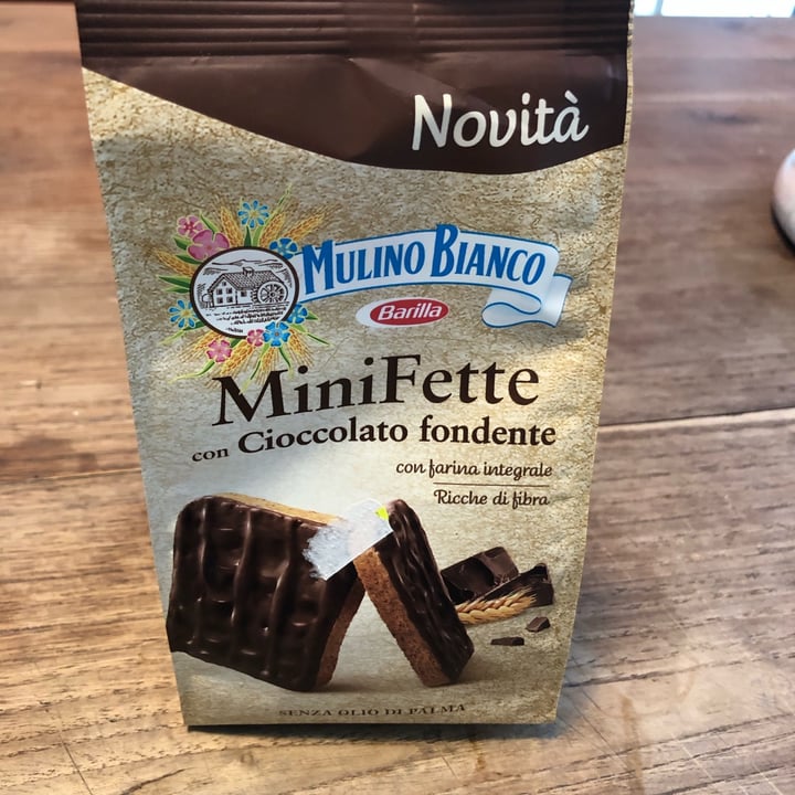 review photo of Barilla Mini fette con cioccolato fondente shared by @danielapalma on 10 Apr 2022 - review