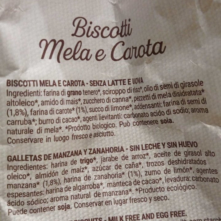 photo of Sarchio Biscotti Mela E Carote shared by @vegale15 on  11 Nov 2022 - review
